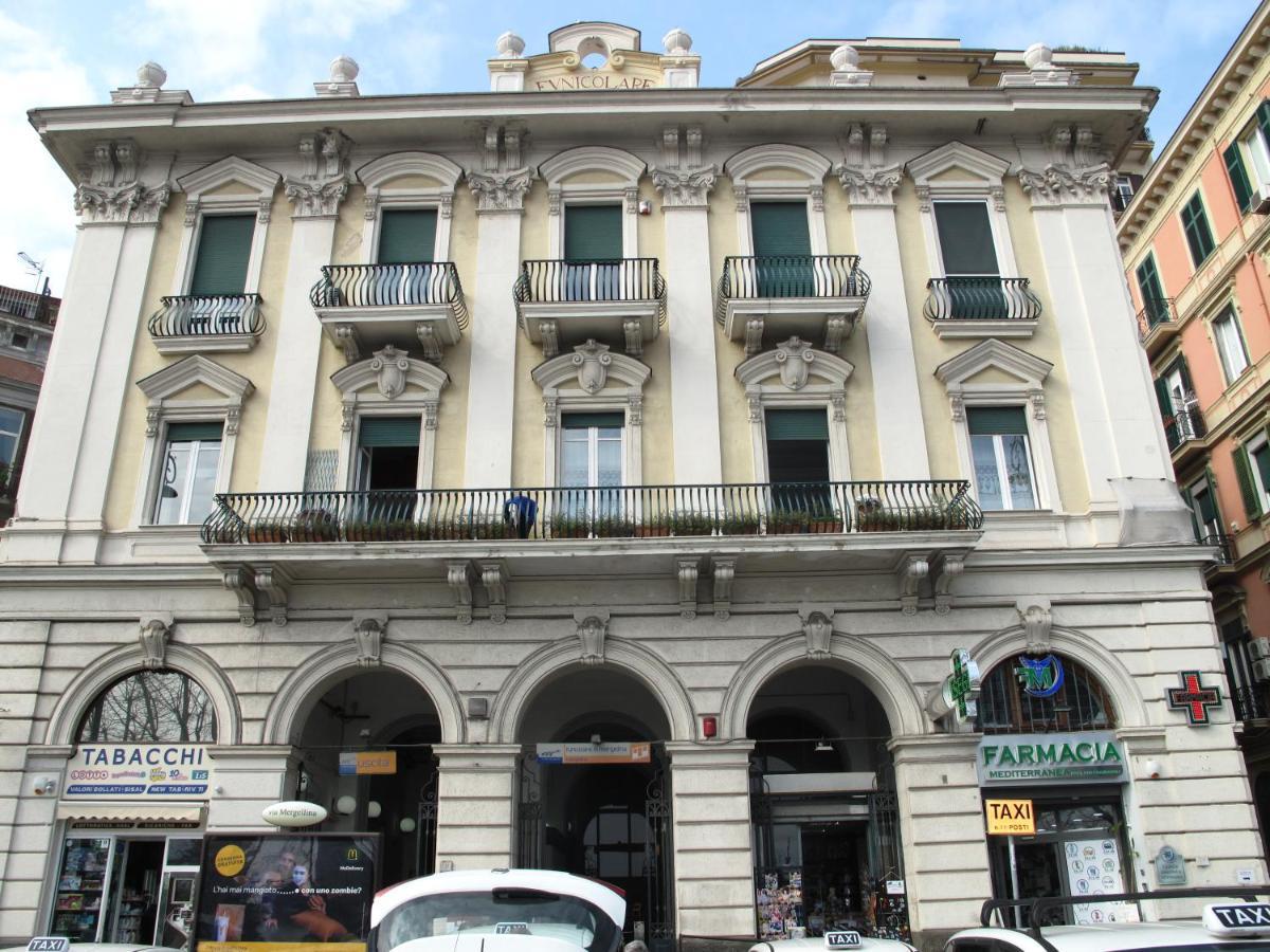 Monocamera Con Terrazzogiardino -Studette -Zona Panoramica Posillipo 那不勒斯 外观 照片