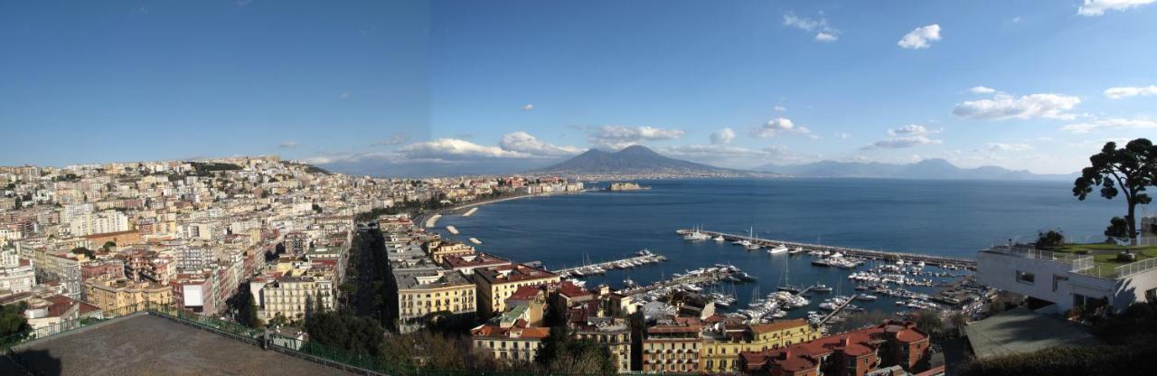 Monocamera Con Terrazzogiardino -Studette -Zona Panoramica Posillipo 那不勒斯 外观 照片